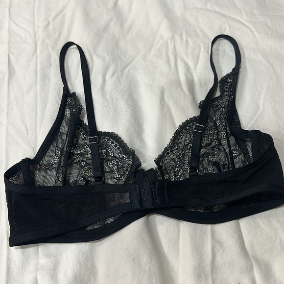 HUNKEMÖLLER Isabelle Lace Underwire Demi Bra - Picture 7 of 10